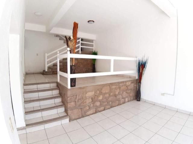 Casa 3 Tías.hermosa Habitación Hermosas áreas Comunes * Guanajuato